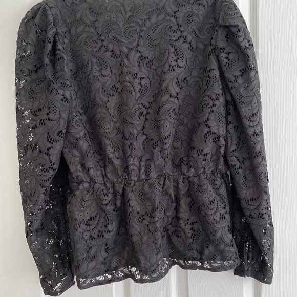 Express Lace Tie Top - Picture 3 of 3